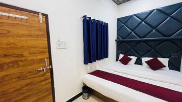 Quarto casal luxo | Wi-Fi de cortesia