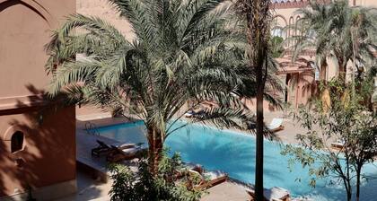 Malkata House Luxe Desert Middle Floor Suite: Pool & Dine