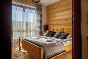 Apartment, 1 Bedroom, Balcony | 1 bedroom, free WiFi