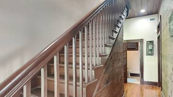 House (2 Bedrooms) | Property amenity