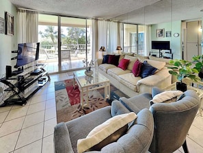 Condo (2 Bedrooms) | Property amenity - Menehune Shores 206 by Maui Rental Group (Kihei)