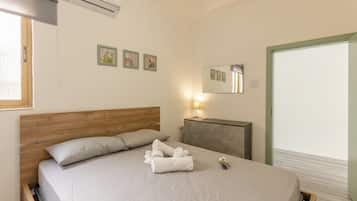 2 bedrooms, free WiFi, bed sheets