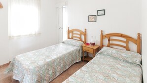 Apartment | Exterior - Tallarol - Apartment In Grau I Platja (Gandia)