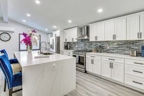 House (3 Bedrooms) | Interior - Mission Valley Home: 5 Mi to Sdsu Campus (San Diego)