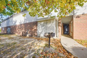 Apartment (1 Bedroom) | Interior