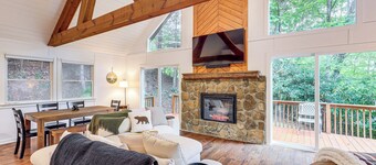 Wolf Laurel Escape: Village Club & Scenic Views!