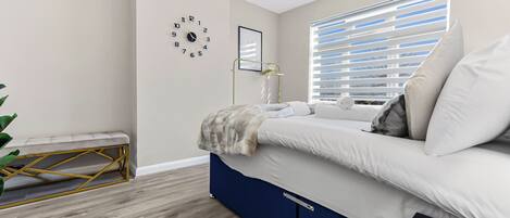 3 bedrooms, iron/ironing board, WiFi, bed sheets