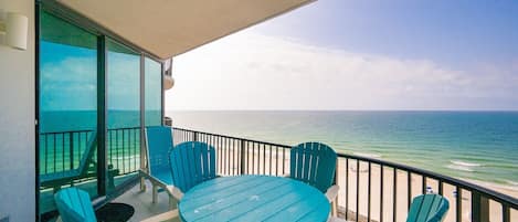Condo, 2 Bedrooms | Outdoor dining