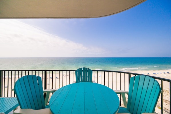 Condo, 2 Bedrooms | Outdoor dining