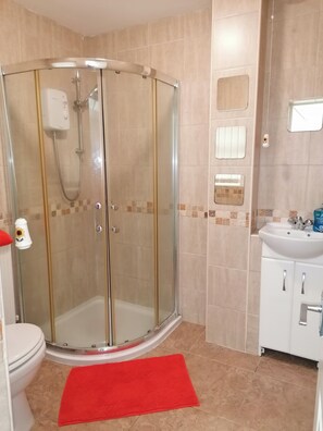 Maison | Salle de bain | Ensemble douche/baignoire, baignoire relaxante profonde