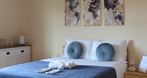 Blackout curtains, free WiFi, bed sheets - Art 4 You Carcavelos Suites (Cascais)