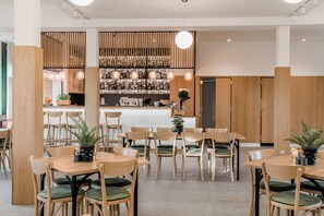 Breakfast, lunch and dinner served - Pensjonat Sztynort (Wegorzewo)