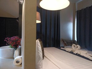 In-room safe, free WiFi - Infinity Boutique Hotel Kata Beach (Karon)