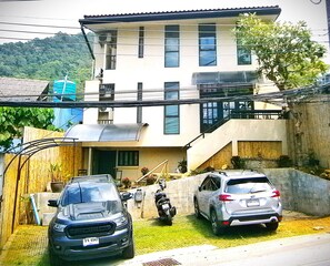 Property entrance - Infinity Boutique Hotel Kata Beach (Karon)