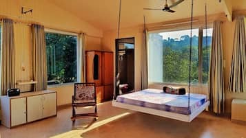 Family Apartment, Balcony, Mountain View | Living room