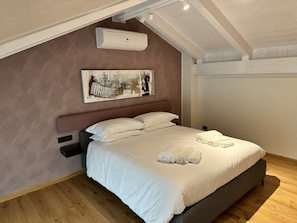 1 habitación y caja de seguridad en la habitación