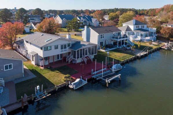Exterior - LARGE WATERFRONT HOME IN QUIET NEIGHBORHOOD IN OCEAN PINES (Ocean Pines)