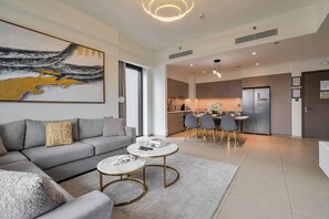 TV - Elegant 2 bedroom Apartment with Burj Khalifa views on Sheikh Mohammed Bin Rashi (Dubai)