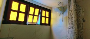 Interior - Casa da Mãe (Centro Histórico Porto Alegre)