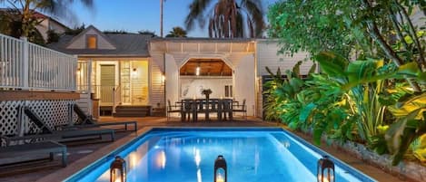 Outdoor pool, a heated pool
