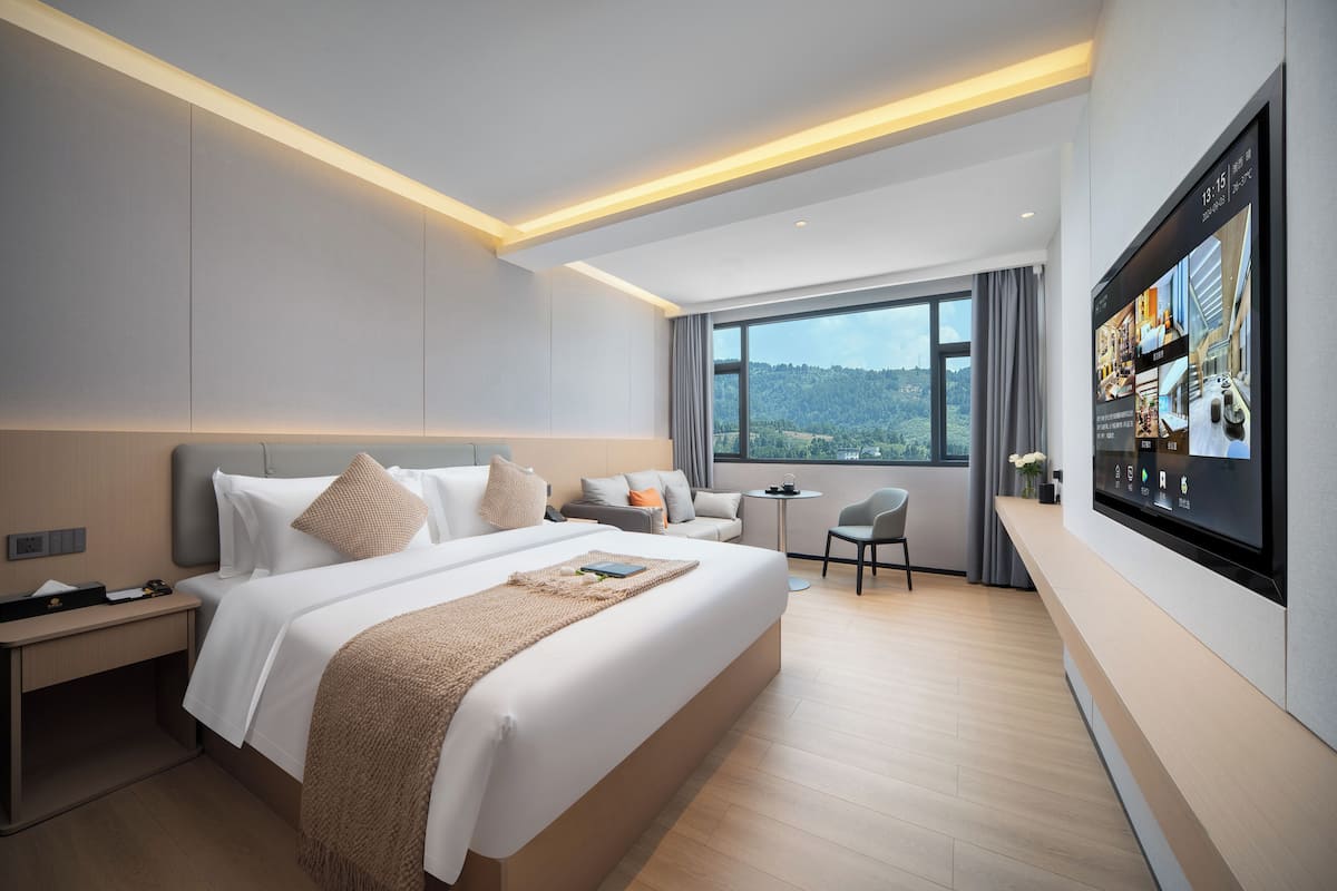 Premium bedding, Select Comfort beds, desk, laptop workspace