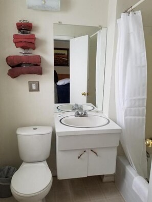 Håndklæder, Sæbe, Toiletpapir