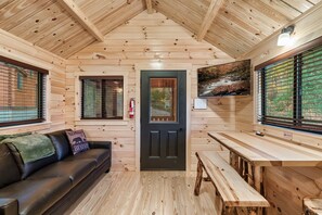 Interior - 4 Cabins indoor pool (Sevierville)
