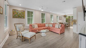 Smart TV, offices - **SEA BREEZE VILLA @ GRINNELL GARDENS** Modern Townhome & Pool + LAST KEY SERVIC (Key West)