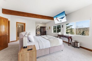 6 slaapkamers, een strijkplank/strijkijzer, wifi, beddengoed