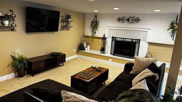 Smart TV, books
