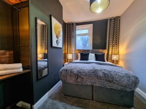 3 bedrooms, iron/ironing board, travel cot, WiFi - 3 BR Home 3 min Close to MCR City Centre+Free Park (Greater Manchester)