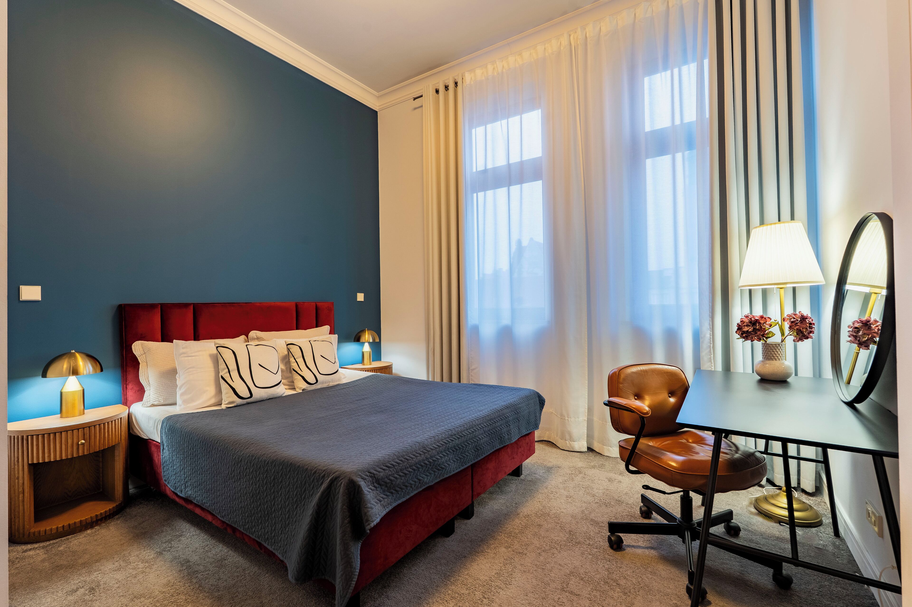 2 عدّة غرف نوم ومكواة/لوح كي وواي فاي مجانًا وملاءات أسرّة