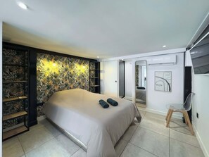 2 室のベッドルーム、アイロン / アイロン台、WiFi、ベッドシーツ