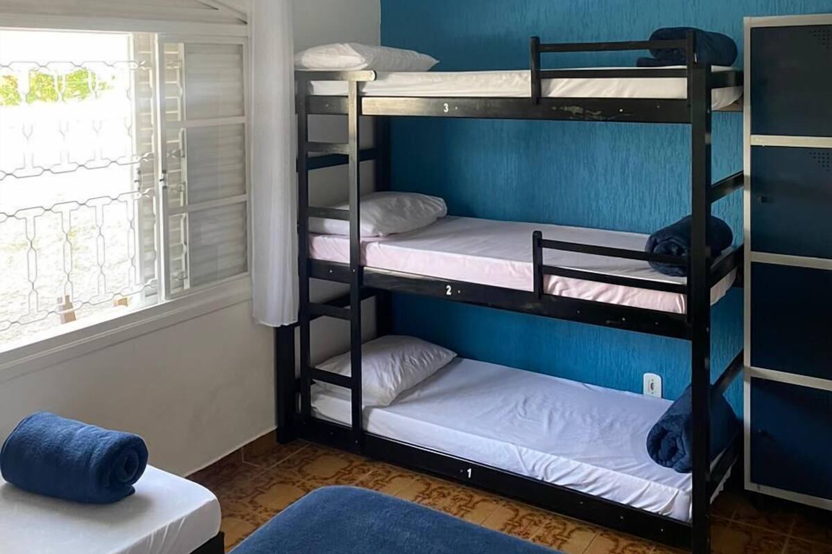 Family Room | 1 bedroom, laptop workspace, iron/ironing board, free WiFi