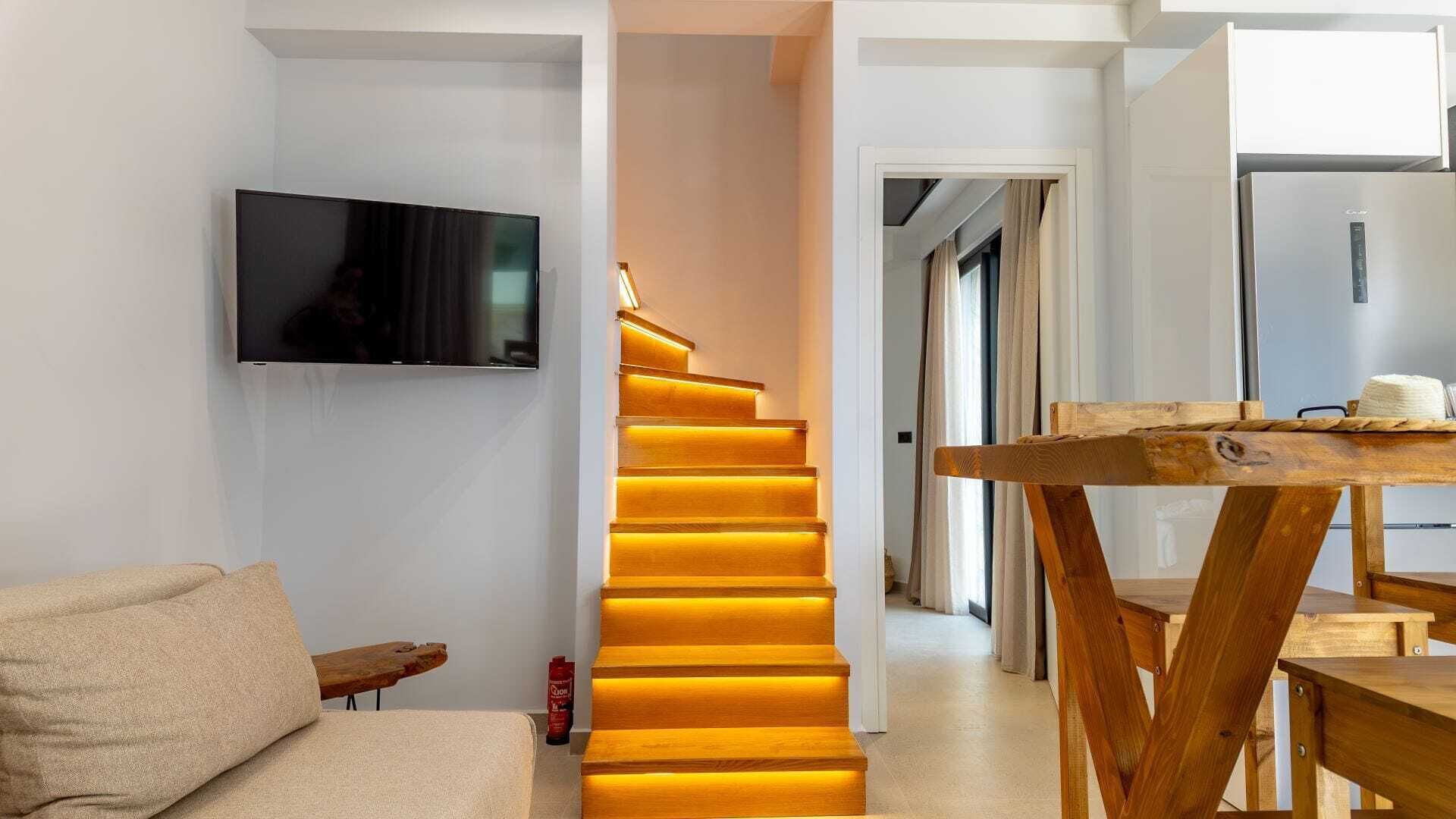 Villa Happiness Is A Luxurious Retreat That Harmonizes Sustainable Living - Chaniá