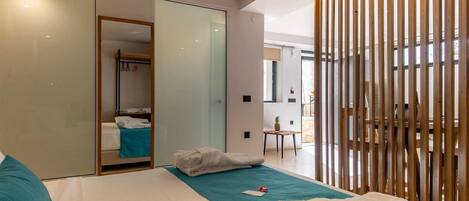 1 chambre, fer et planche à repasser, lit parapluie, Wi-Fi gratuit