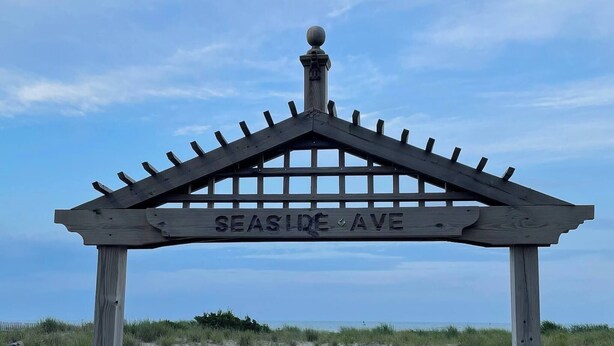 Apartment, 4 Bedrooms | Exterior - Seaside Escape - 1 Block From Beach & Boardwalk (Atlantic City)