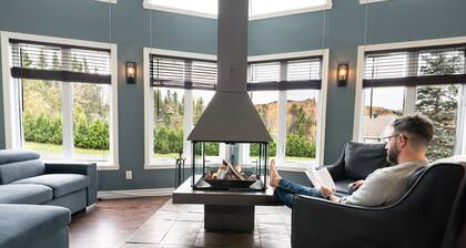 Nordlys with hot tub - lake access & petfriendly