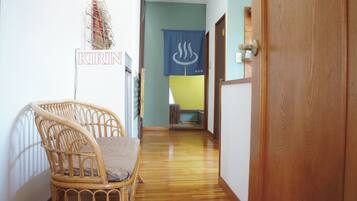 Kameishi 2F, Non Smoking | 2 bedrooms, free WiFi, bed sheets