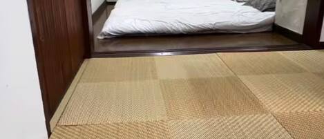 2 habitaciones, wifi gratis y ropa de cama