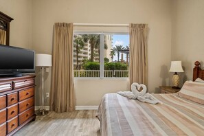 2 bedrooms, iron/ironing board, free WiFi, bed sheets - New! Ground Floor! No Elevators Needed! Beachfront! (Panama City Beach)