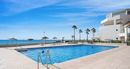 Apt in Casares del Mar by Costarentals - Ref M50