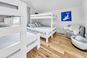 3 soverom, strykejern/-brett, wi-fi (inkludert) og sengetøy