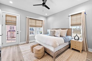 5 bedrooms, iron/ironing board, free WiFi, bed sheets - Salt & Sugar: Brand New Build, Private Sugar Sands Community, Pet-Friendly! (Mexico Beach)