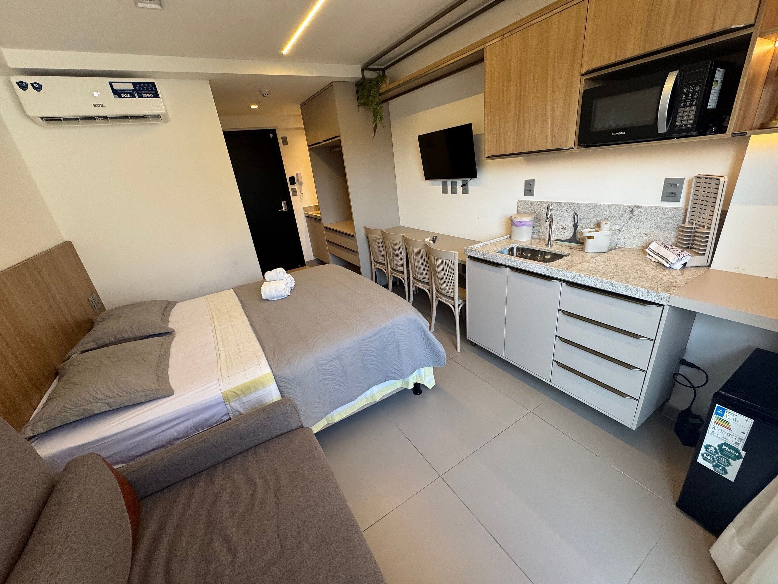 Studio Classique | Bureau, rideaux occultants, Wi-Fi gratuit