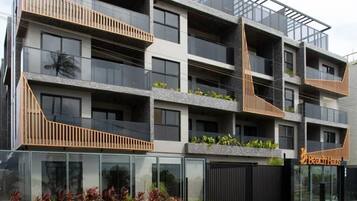 Basic Studio | Exterior