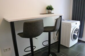 Apartamento urbano | Cozinha privada | Cadeirão de bebê