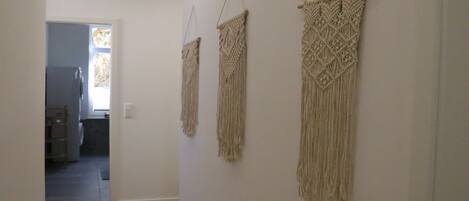 Deluxe Apartment, Courtyard View | Interior