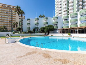 Piscina a l'aire lliure