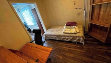 4 bedrooms, WiFi, bed sheets